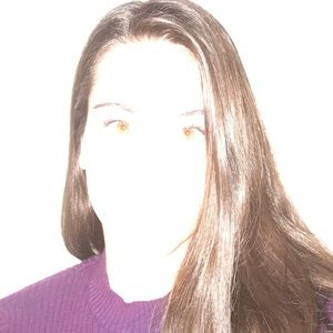 Meet your Posher, Holly